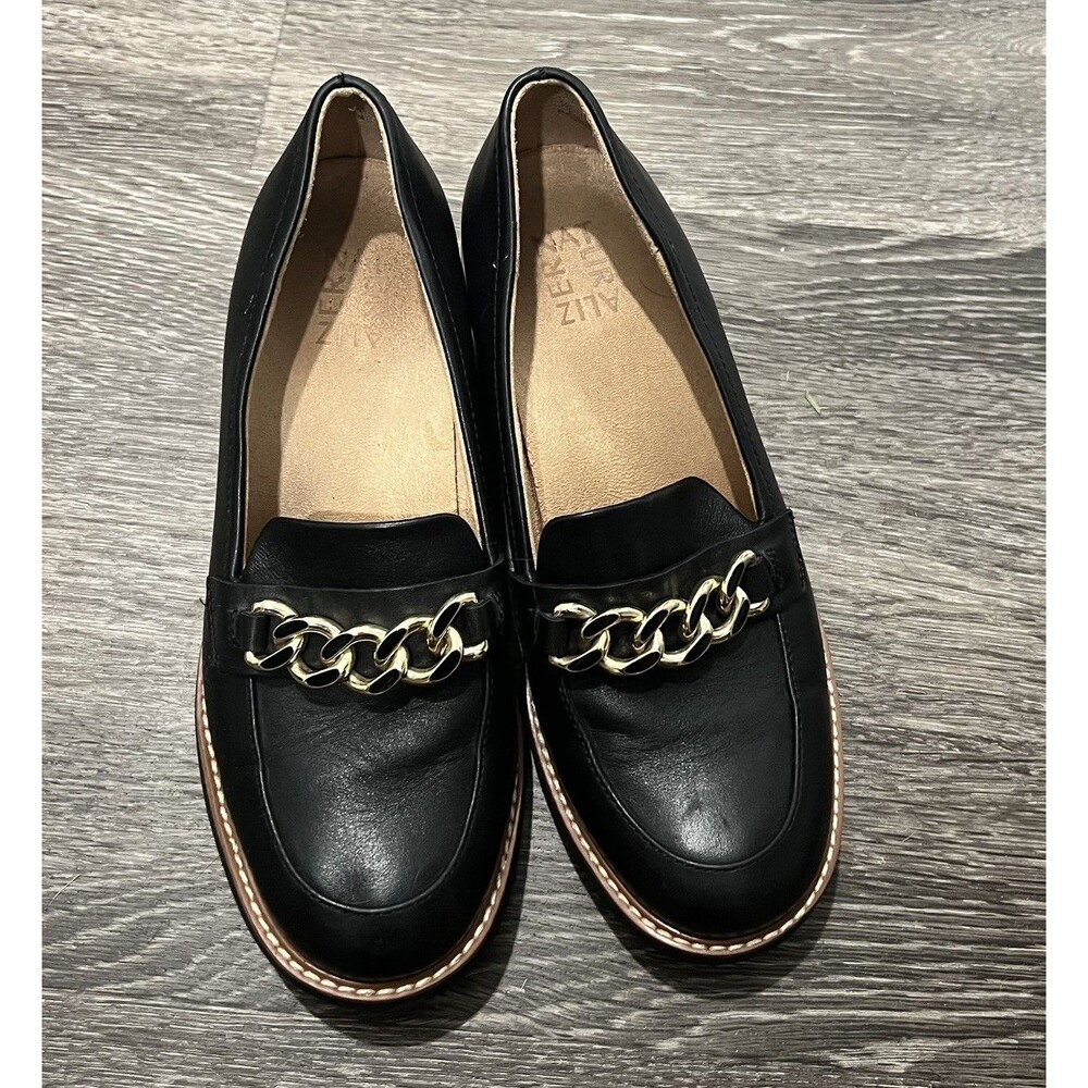 Naturalizer Desi Loafers Women’s 7W Black Leather Gold Chain Chunky Lug Sole
